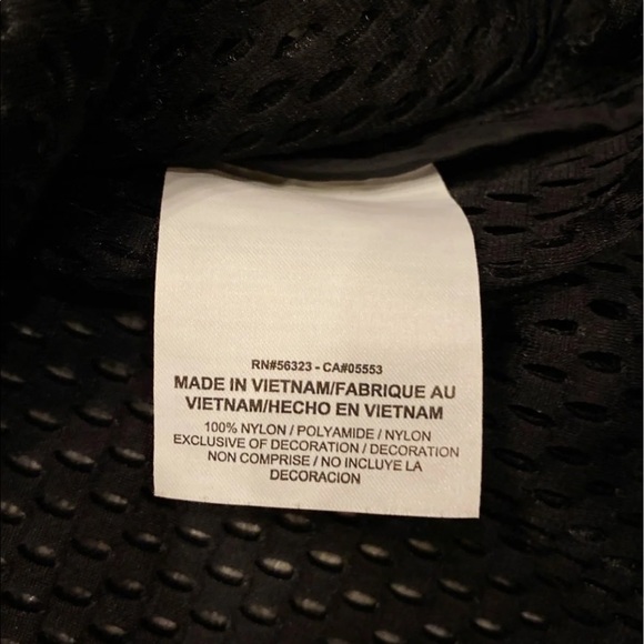 NWT Women’s Nike Jersey - Picture 9 of 9